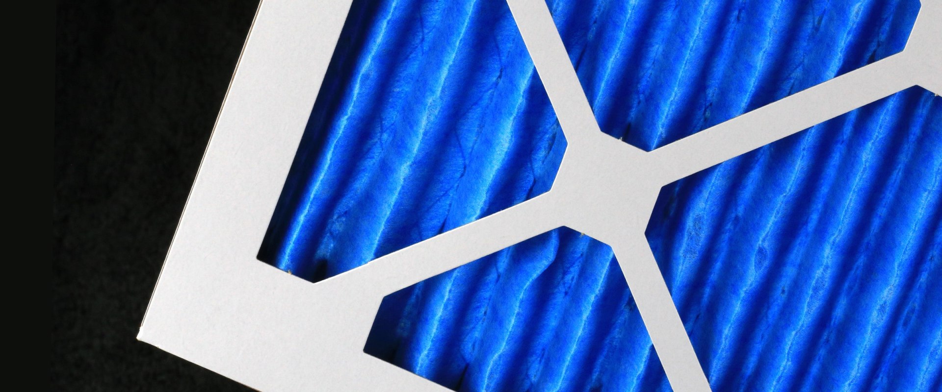 Which is Better for Air Purification: HEPA Filters or UV Light?